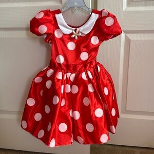 NWOT Disney Minnie Mouse costume - 4T